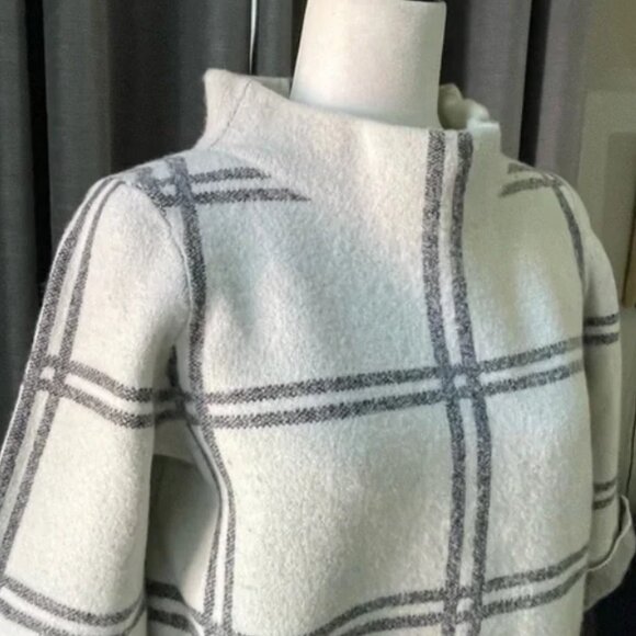 Moth Anthropologie Wool Sweater with Large Grey Plaid  Cream and Gray | M-L - Picture 7 of 15